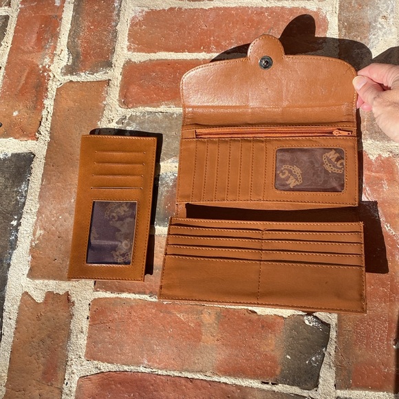 M.C. Floral Tooled Leather Wallet with Turquoise rhinestones & beads - Picture 4 of 16